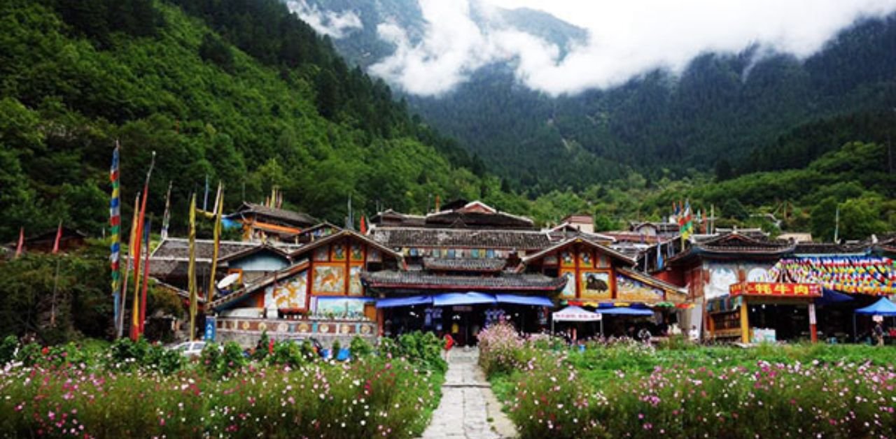 Sichuan Airlines Jiuzhaigou Office in China